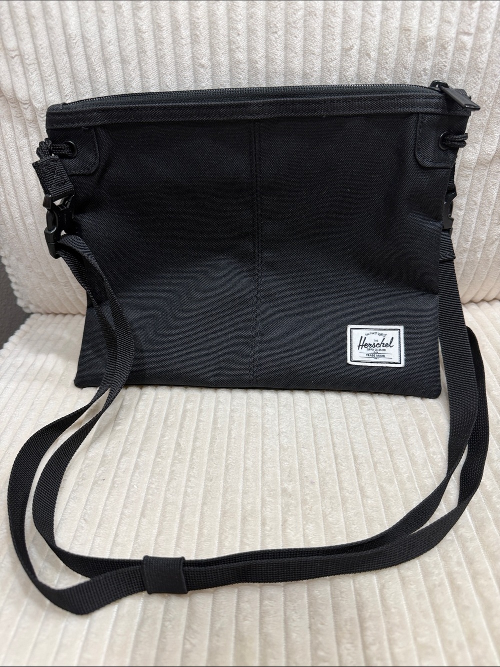 Herschel Supply Company Black Crossbody Sling Pouch. New. Not used.